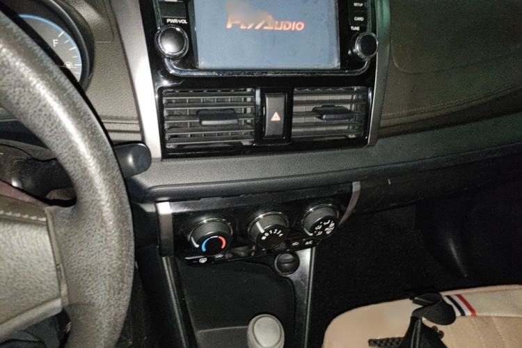 Used Toyota Vios 2014 1.5L Automatic ZhiZhen Edition Audio And AC Panel