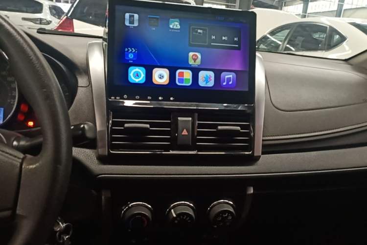 Used Toyota Vios 2014 1.5L Automatic ZhiZhen Edition Audio And AC Panel