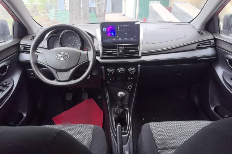 Used Toyota Vios 2014 1.5L Manual ZhiZhen Edition Center Console