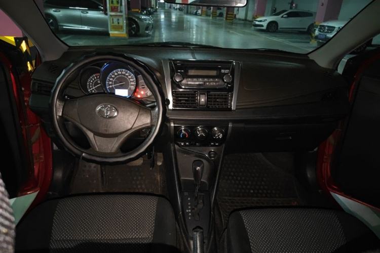 Used Toyota Vios 2014 1.5L Automatic ZhiZhen Edition Center Console