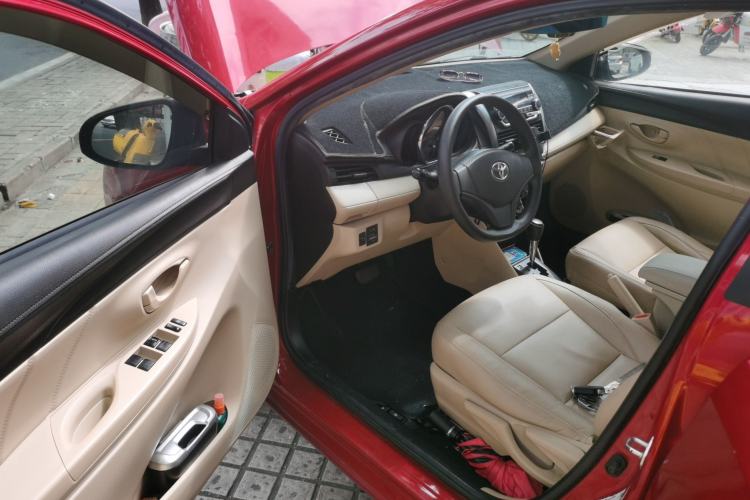 Used Toyota Vios 2014 1.5L Automatic ZhiZhen Edition Driver Seat