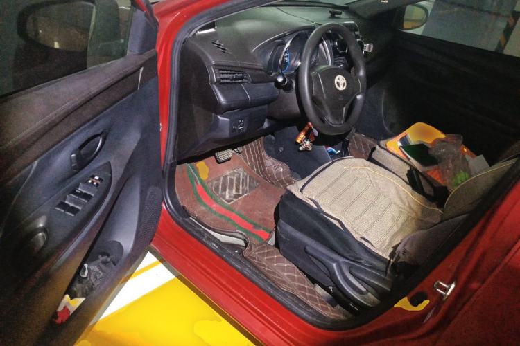 Used Toyota Vios 2014 1.3L Automatic Standard Edition Driver Seat