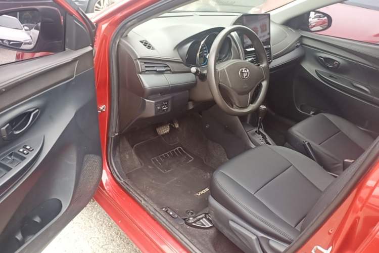 Used Toyota Vios 2014 1.5L Automatic ZhiZhen Edition Driver Seat