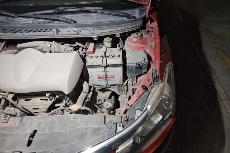Used Toyota Vios 2014 1.5L Automatic ZhiZhen Edition Engine Bay Left