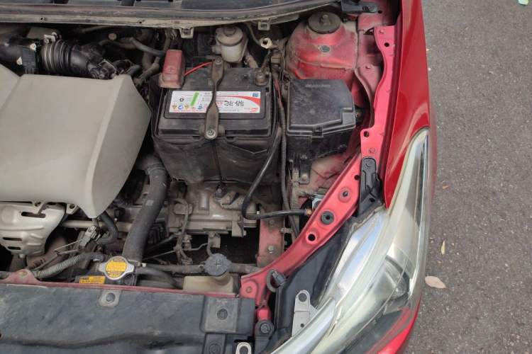 Used Toyota Vios 2014 1.3L Manual Xiang Edition Engine Bay Left