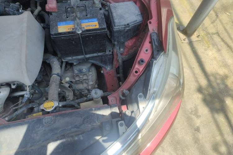 Used Toyota Vios 2014 1.5L Automatic ZhiZhen Edition Engine Bay Left