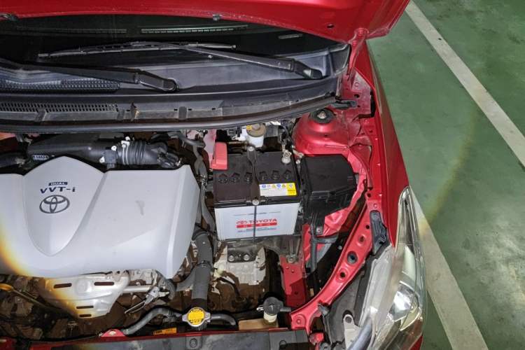 Used Toyota Vios 2014 1.5L Automatic ZhiZhen Edition Engine Bay Left