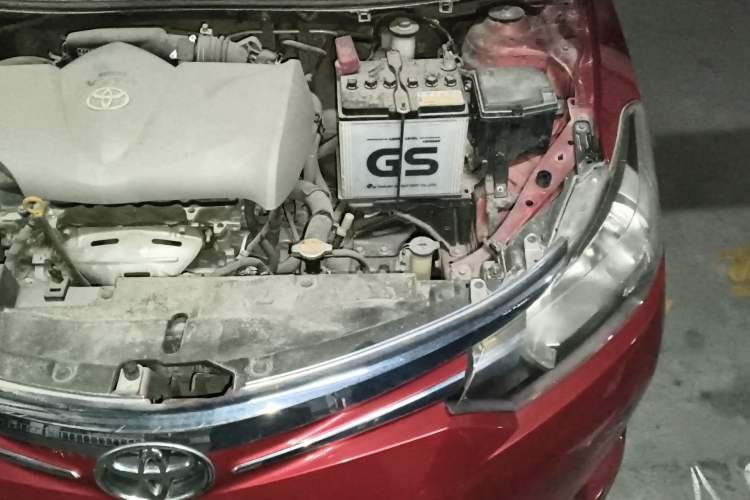 Used Toyota Vios 2014 1.5L Automatic ZhiZhen Edition Engine Bay Left
