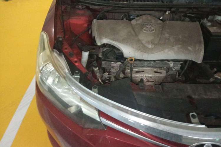 Used Toyota Vios 2014 1.3L Automatic Standard Edition Engine Bay Right
