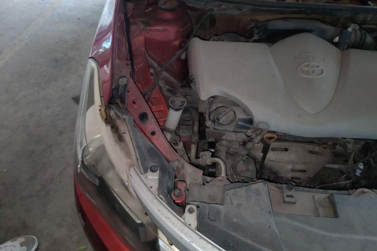 Used Toyota Vios 2014 1.3L Manual Xiang Edition Engine Bay Right