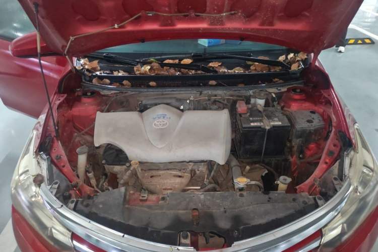Used Toyota Vios 2014 1.5L Automatic ZhiZhen Edition Engine Bay