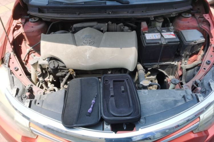Used Toyota Vios 2014 1.5L Automatic ZhiShang Edition Engine Bay