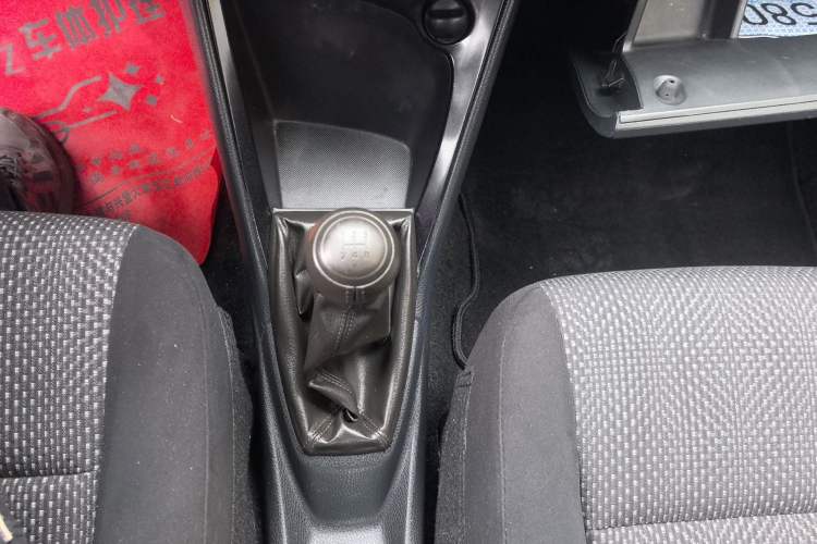 Used Toyota Vios 2014 1.5L Manual ZhiZhen Edition Gear Lever