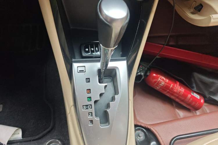 Used Toyota Vios 2014 1.5L Automatic ZhiZun Edition Gear Lever