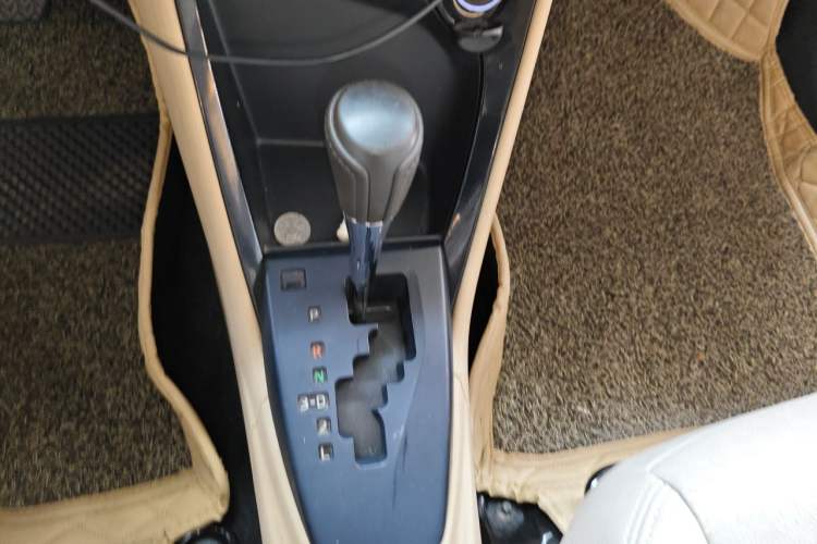 Used Toyota Vios 2014 1.5L Automatic ZhiZhen Edition Gear Lever