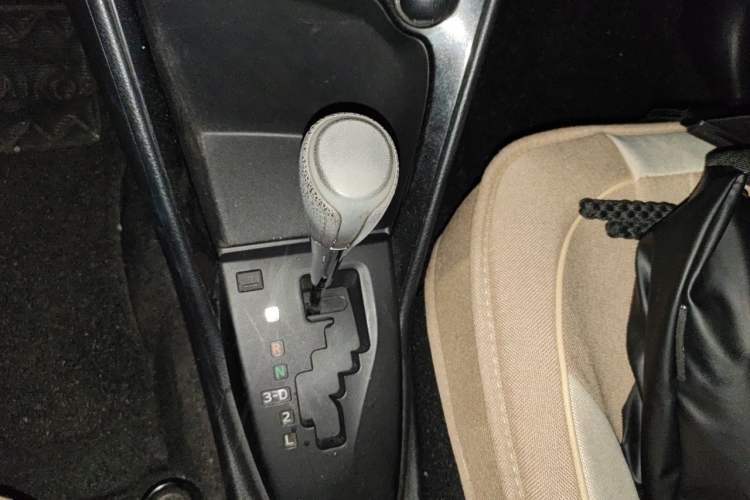 Used Toyota Vios 2014 1.5L Automatic ZhiZhen Edition Gear Lever