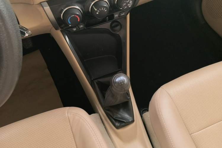 Used Toyota Vios 2014 1.3L Manual Xiang Edition Gear Lever