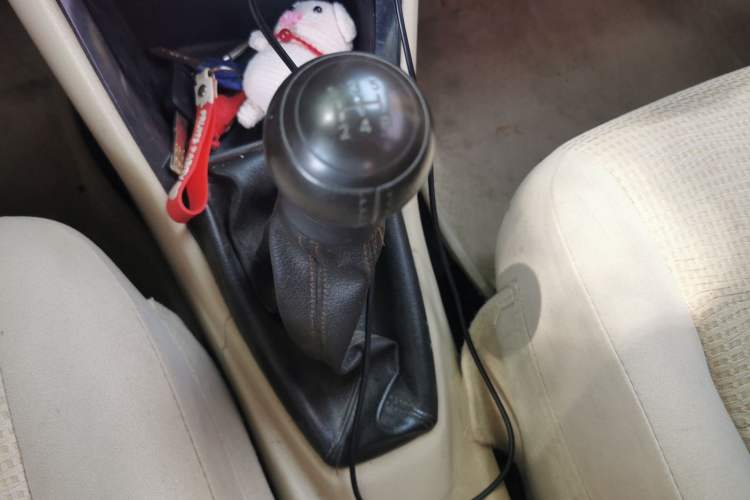 Used Toyota Vios 2014 1.5L Manual ZhiShang Edition Gear Lever