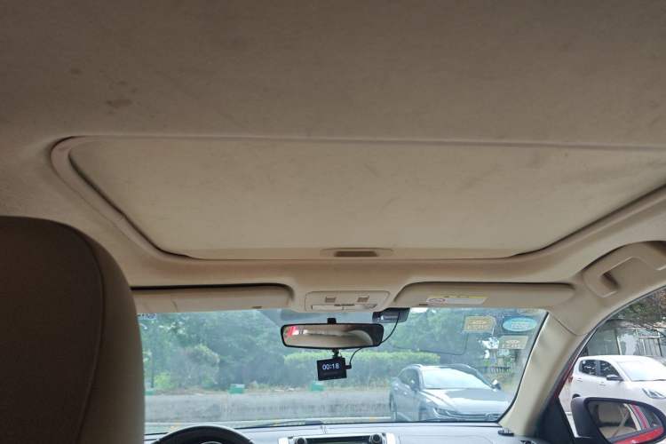 Used Toyota Vios 2014 1.5L Automatic ZhiZun Edition Headliner