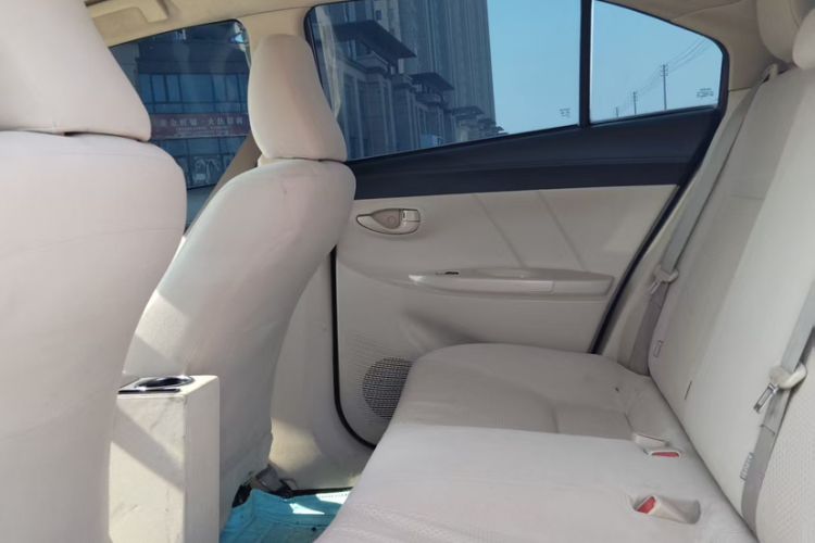 Used Toyota Vios 2014 1.3L Manual Xiang Edition Interior 3