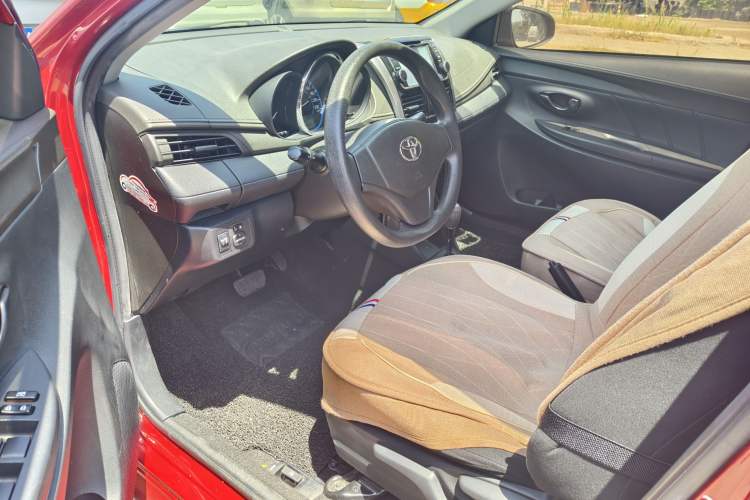 Used Toyota Vios 2014 1.5L Automatic ZhiZhen Edition Interior 5