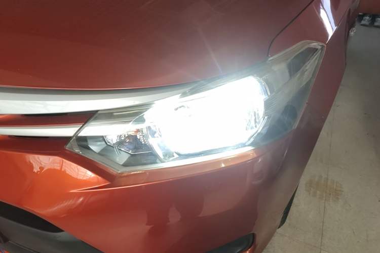 Used Toyota Vios 2014 1.3L Automatic Standard Edition Left Front Headlight