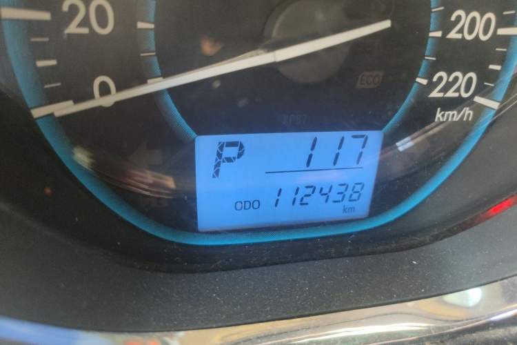 Used Toyota Vios 2014 1.5L Automatic ZhiZhen Edition Odometer Close Up