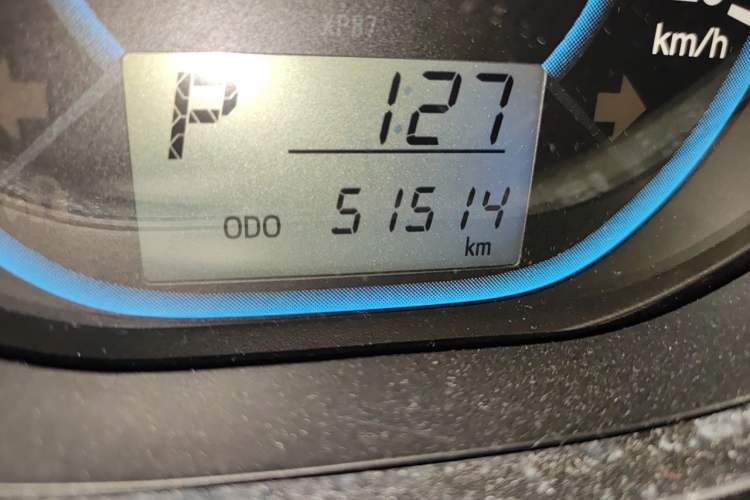 Used Toyota Vios 2014 1.5L Automatic ZhiZhen Edition Odometer Close Up