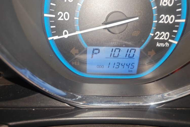 Used Toyota Vios 2014 1.5L Automatic ZhiZhen Edition Odometer Close Up