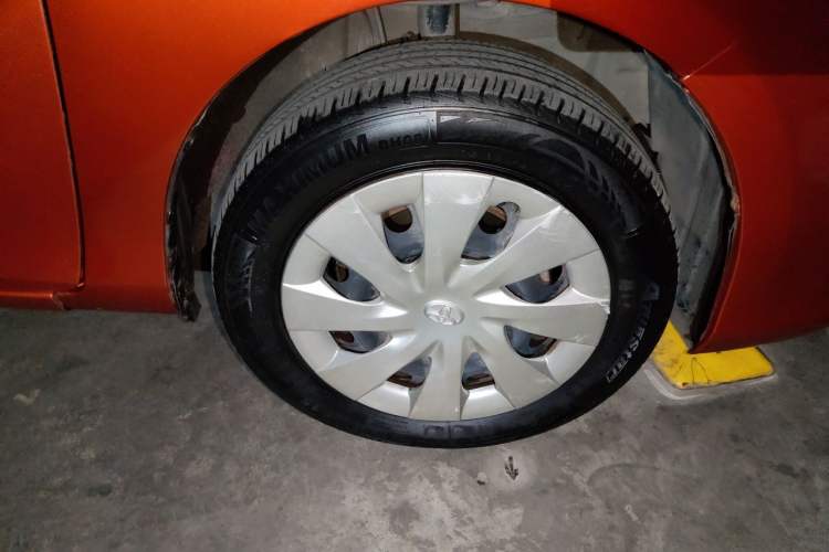 Used Toyota Vios 2014 1.5L Automatic ZhiZhen Edition Right Front Wheel Hub