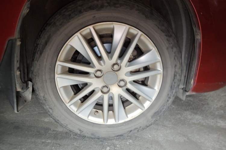 Used Toyota Vios 2014 1.5L Automatic ZhiZhen Edition Right Front Wheel Hub