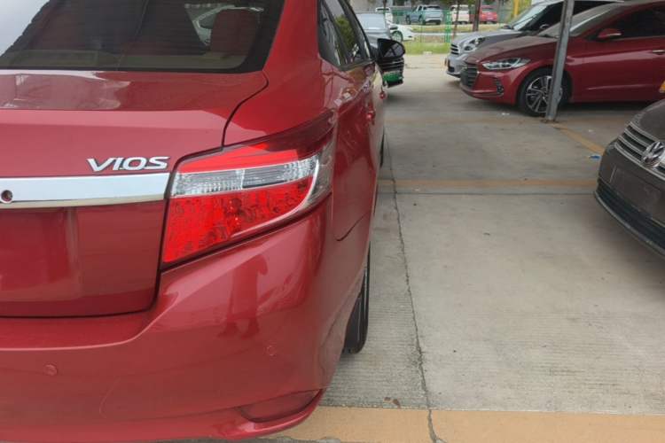 Used Toyota Vios 2014 1.5L Automatic ZhiZhen Edition Right Rear Taillight