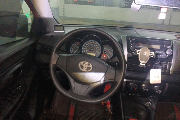 Used Toyota Vios 2014 1.3L Automatic Standard Edition Steering Wheel