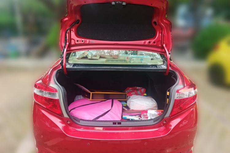 Used Toyota Vios 2014 1.5L Automatic ZhiShang Edition Trunk