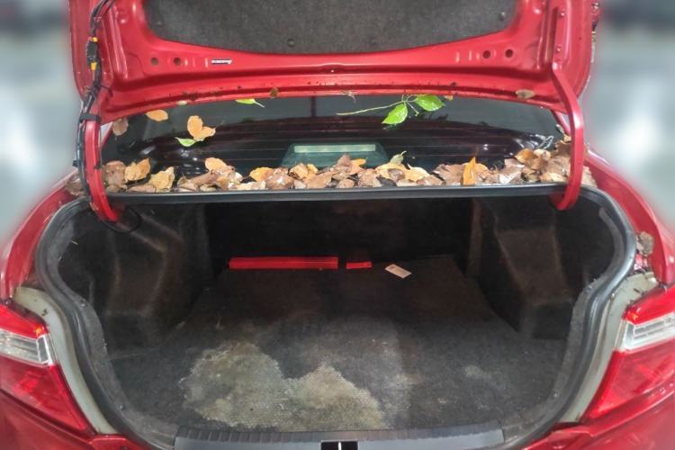 Used Toyota Vios 2014 1.5L Automatic ZhiZhen Edition Trunk