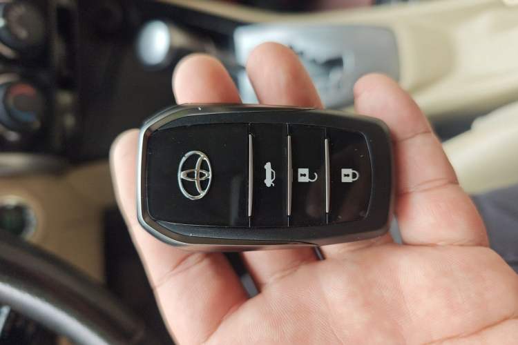 Used Toyota Vios 2014 1.5L Automatic ZhiZun Edition Vehicle Key