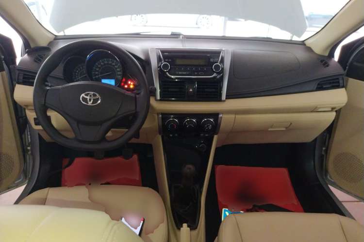 Used Toyota Vios 2014 1.5L Manual ZhiZhen Edition Center Console