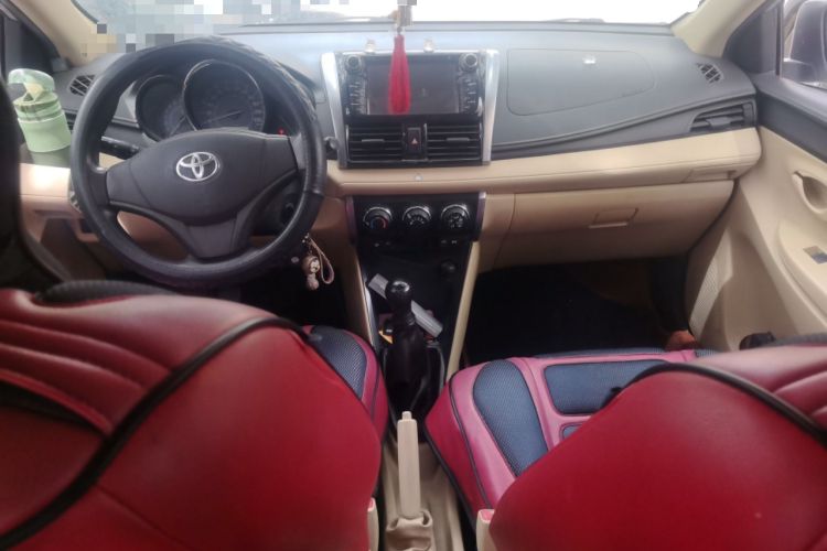 Used Toyota Vios 2014 1.3L Manual Value Edition Center Console