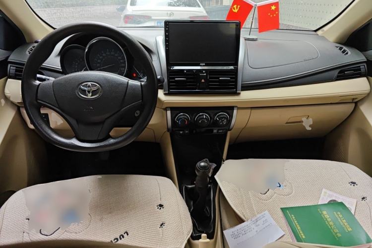 Used Toyota Vios 2014 1.5L Manual ZhiZhen Edition Center Console
