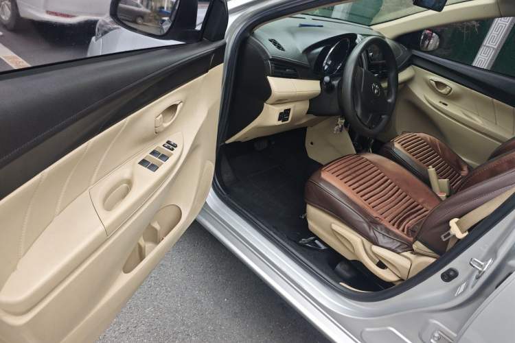 Used Toyota Vios 2014 1.5L Automatic ZhiZhen Edition Driver Seat