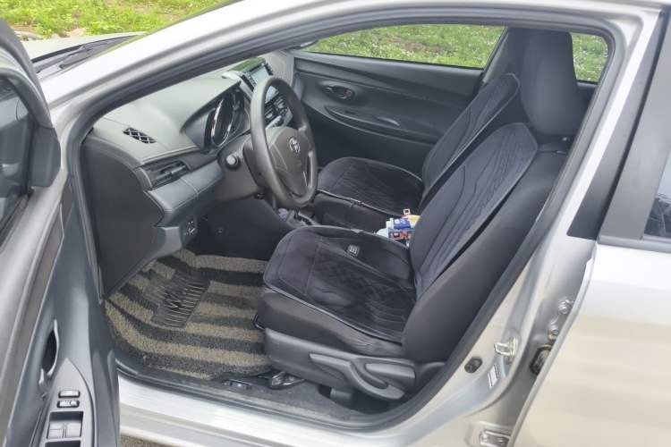 Used Toyota Vios 2014 1.3L Automatic Standard Edition Driver Seat