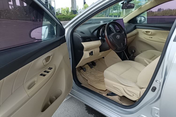Used Toyota Vios 2014 1.3L Manual Xiang Edition Driver Seat