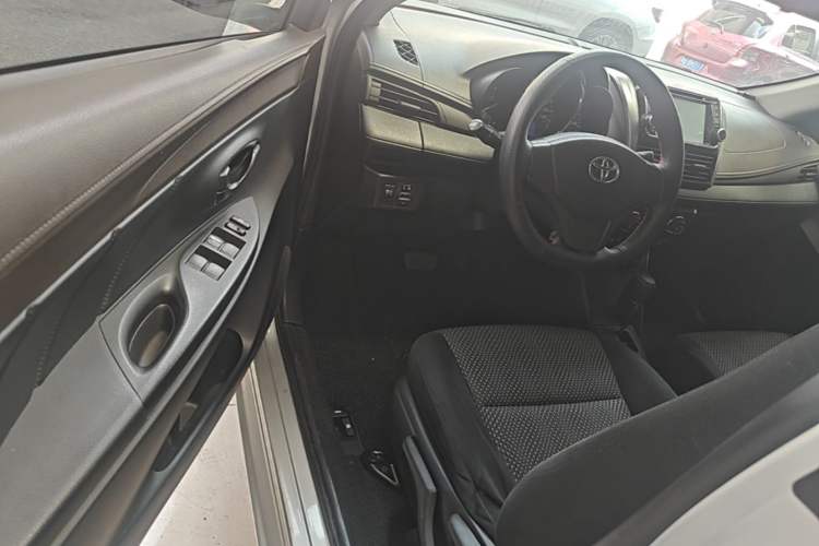 Used Toyota Vios 2014 1.5L Automatic ZhiZhen Edition Driver Seat
