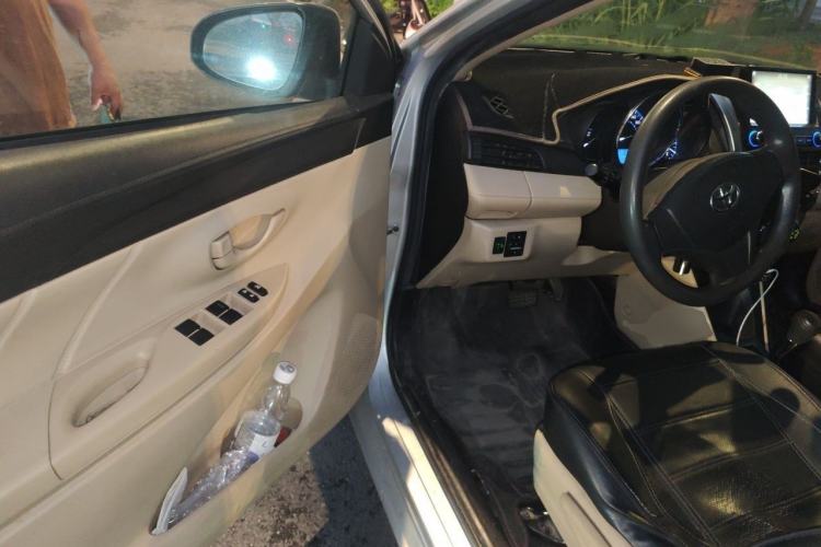 Used Toyota Vios 2014 1.5L Automatic ZhiZhen Edition Driver Seat