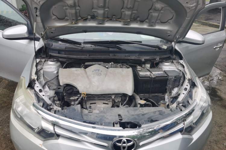 Used Toyota Vios 2014 1.5L Manual ZhiZhen Edition Engine Bay