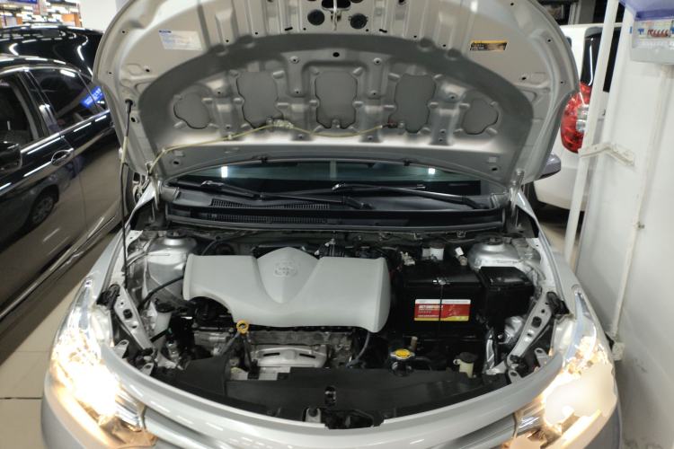 Used Toyota Vios 2014 1.3L Automatic Standard Edition Engine Bay