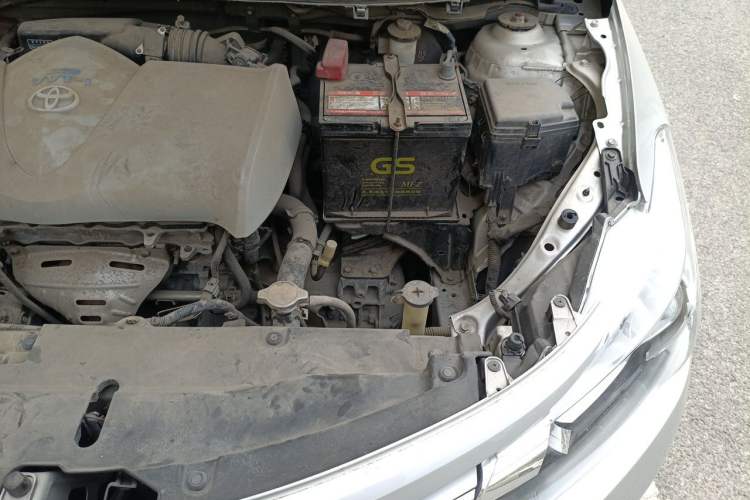 Used Toyota Vios 2014 1.3L Automatic Standard Edition Engine Bay Left