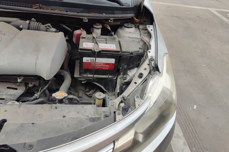 Used Toyota Vios 2014 1.3L Manual Xiang Edition Engine Bay Left