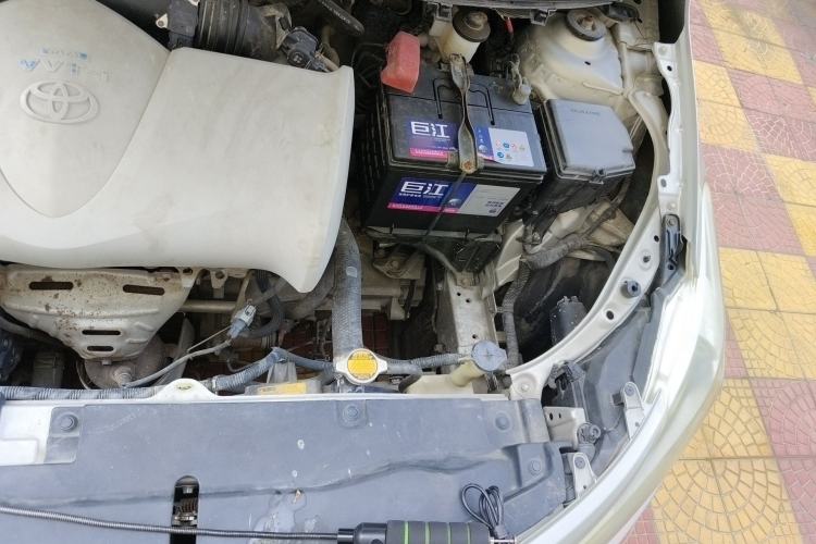 Used Toyota Vios 2014 1.3L Manual Xiang Edition Engine Bay Left