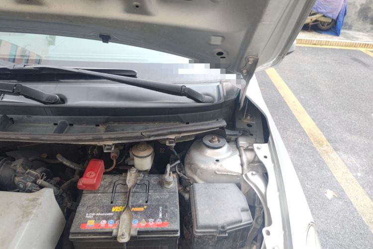 Used Toyota Vios 2014 1.5L Automatic ZhiZhen Edition Engine Bay Left